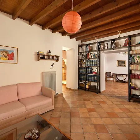 Castle Old Town Villa *